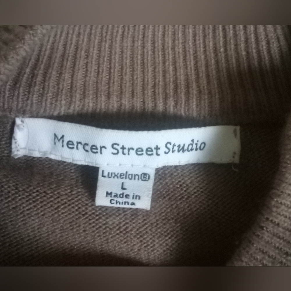 Mercer Street Studio Sweater - Picture 4 of 4